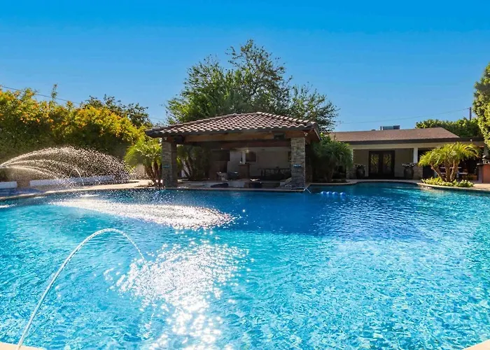 Private Urban-oasis W Pool Phoenix